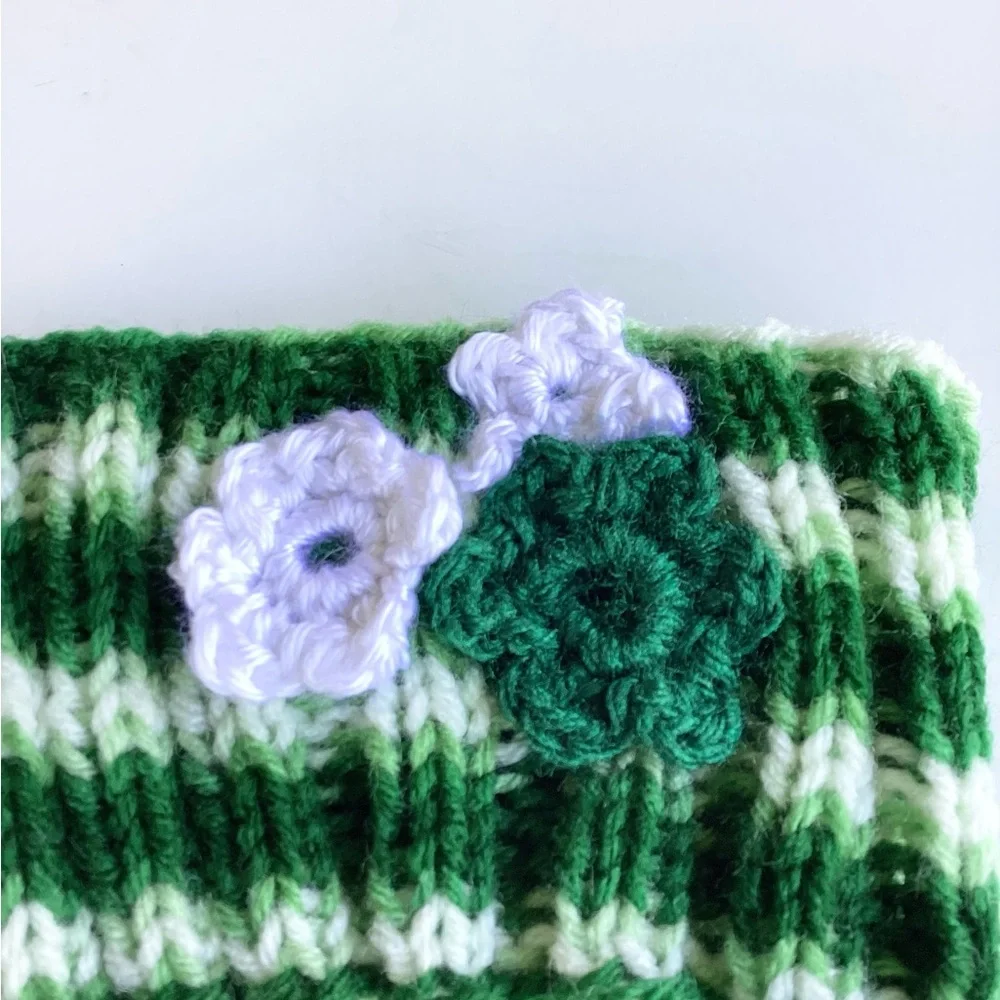 Dog Collar Cover Hand Crafted Green White Holiday Knit